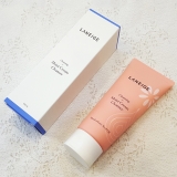 Sữa rửa mặt kem ẩm Laneige Moisture Cream Cleanser